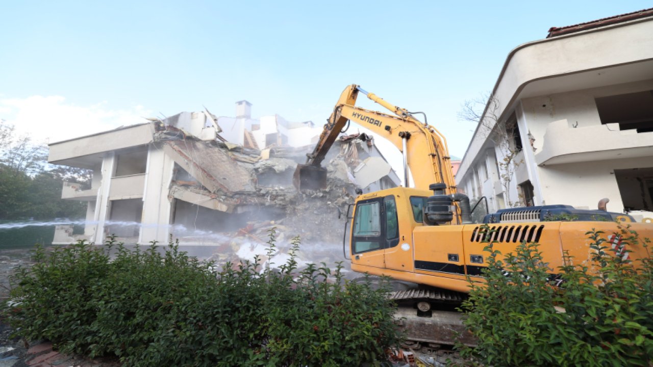 Bakırköy'de riskli yapıların güvenliği artırılıyor