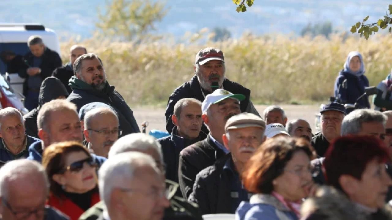 Başkan Deviren mahalle gezilerini sürdürüyor