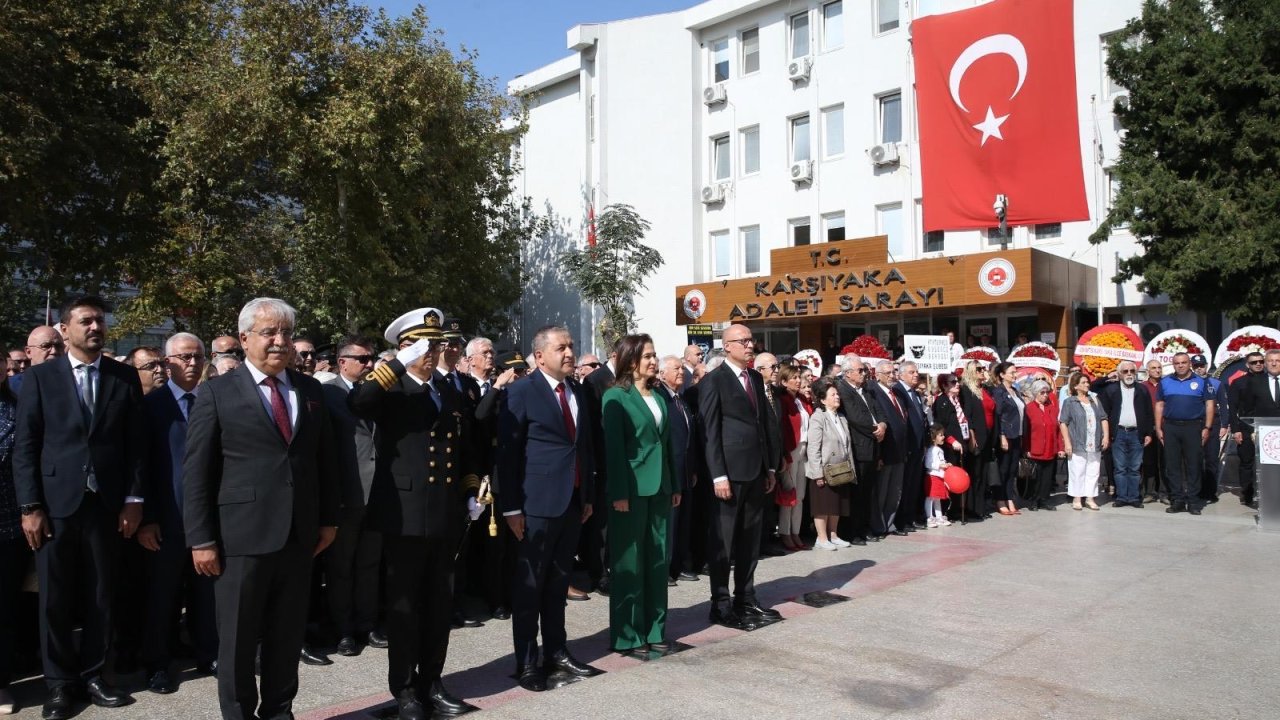 Karşıyaka, Cumhuriyet Bayramını coşkuyla kutluyor!